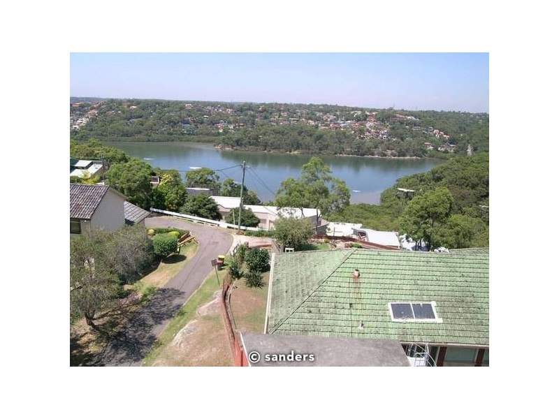 2a Woodlands Avenue, Lugarno NSW 2210