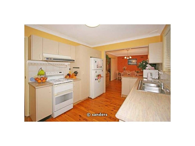 33 Pritchard Place, Peakhurst NSW 2210