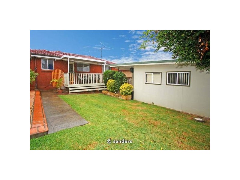 33 Pritchard Place, Peakhurst NSW 2210