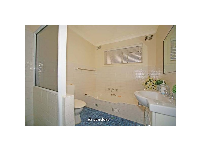 19 Boyd Avenue, Lugarno NSW 2210