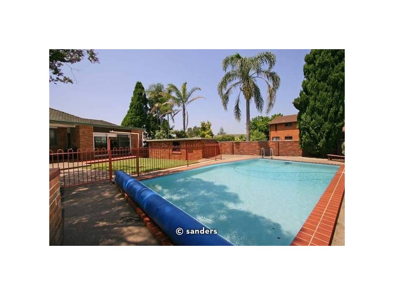 2 Waterside Parade, Peakhurst Heights NSW 2210