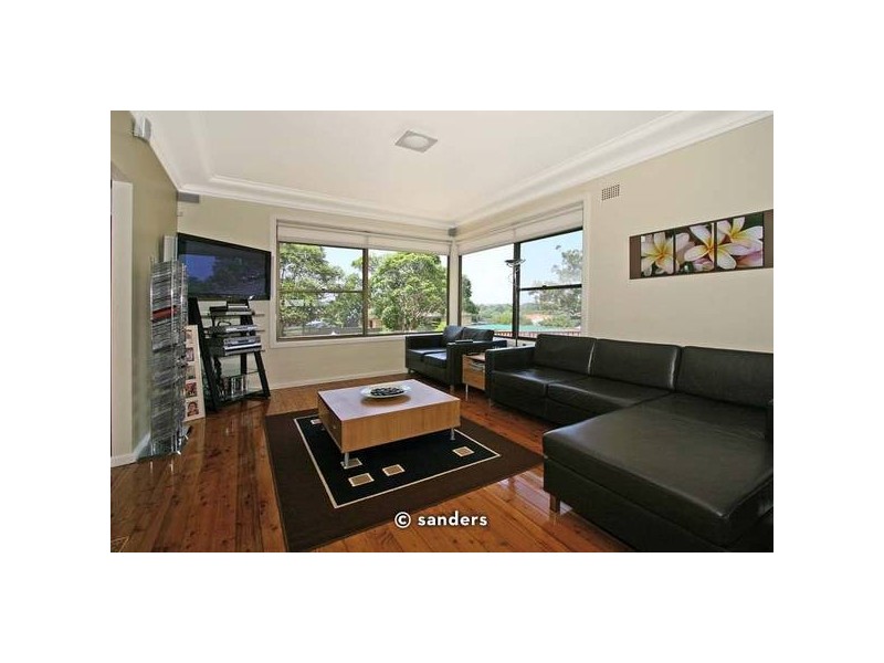 2 Waterside Parade, Peakhurst Heights NSW 2210