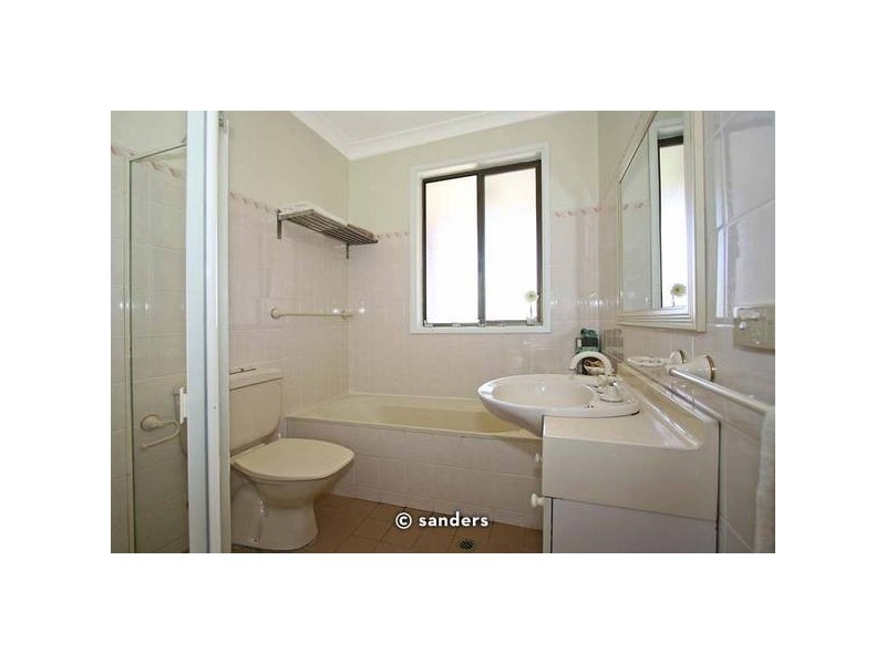 2 Waterside Parade, Peakhurst Heights NSW 2210