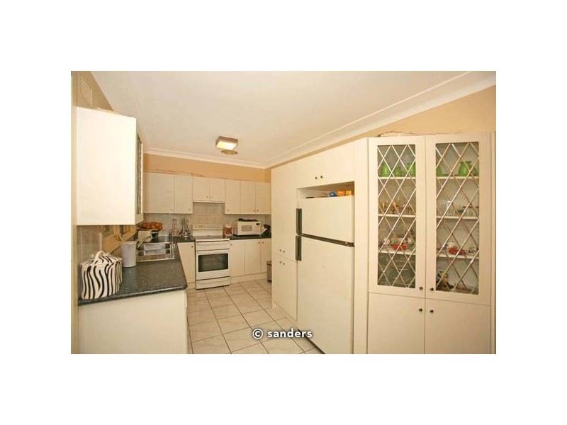 2 Dawn Street, Peakhurst NSW 2210