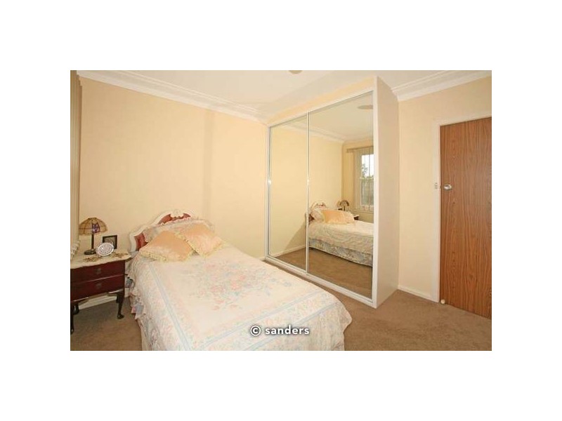 2 Dawn Street, Peakhurst NSW 2210