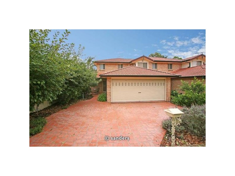 11b Johnstone St, Peakhurst NSW 2210
