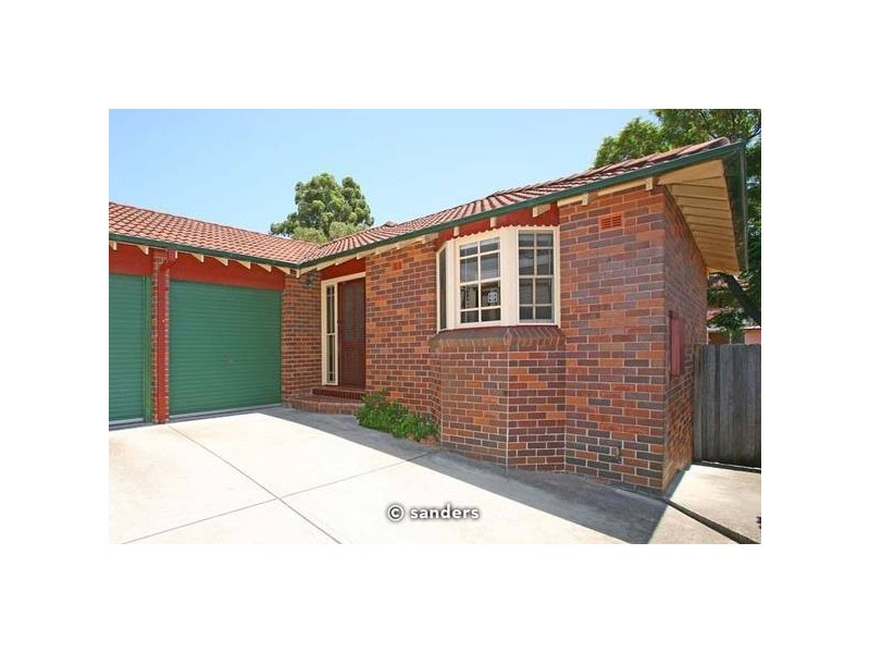 10A Highland Road, Peakhurst NSW 2210