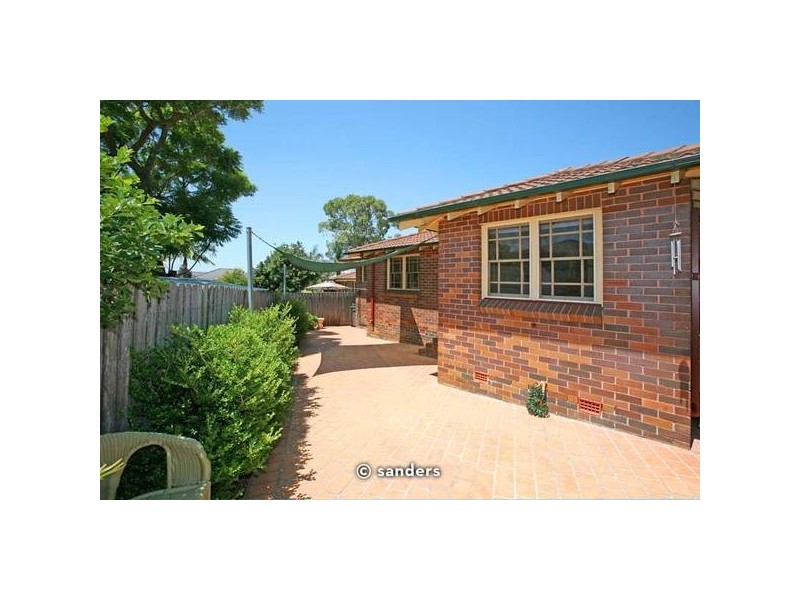 10A Highland Road, Peakhurst NSW 2210