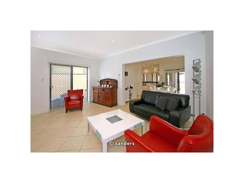 27 Picnic Point Road, Panania NSW 2213