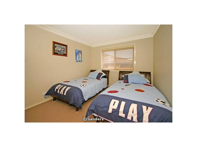 10 Illinga Place, Lugarno NSW 2210