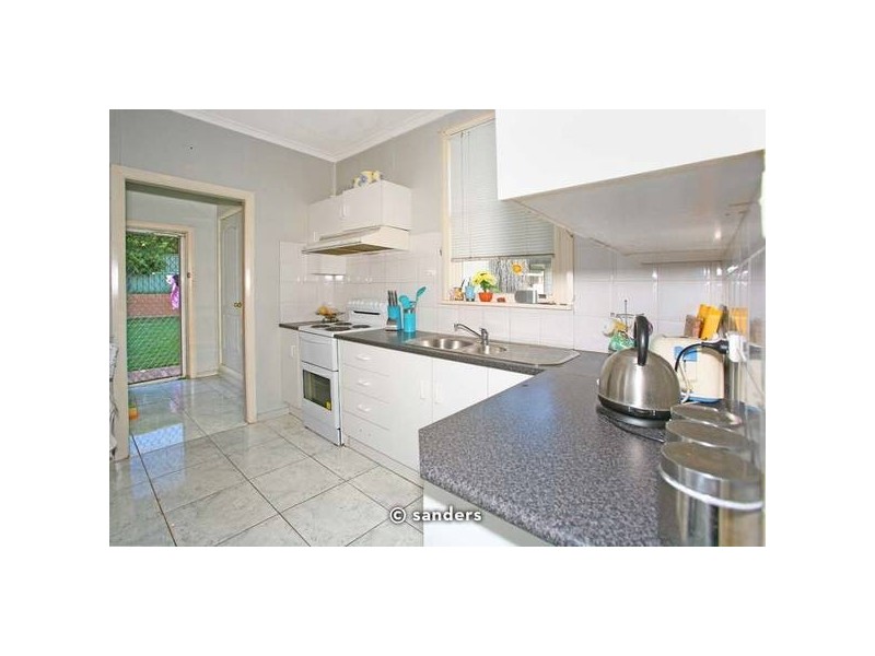 7 Peake Pde, Peakhurst NSW 2210