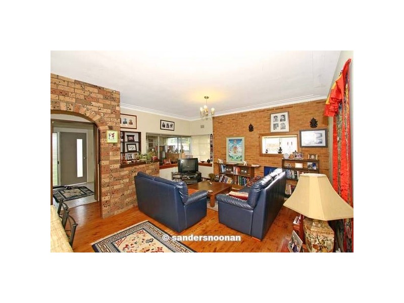 11 Edward Street, Oatley NSW 2223