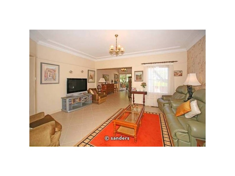 1 Hillcross Street, Lugarno NSW 2210