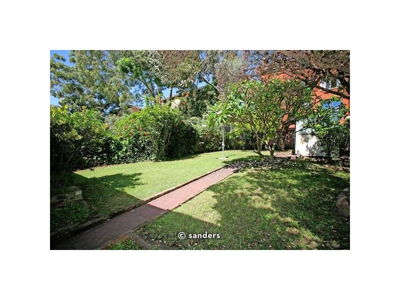 53 universal Street, Mortdale NSW 2223