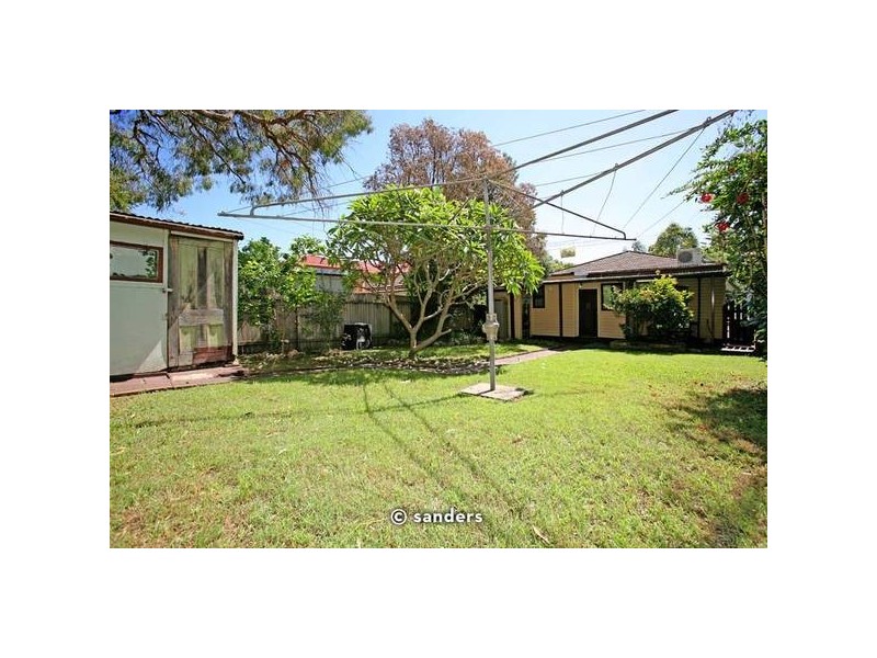 53 universal Street, Mortdale NSW 2223