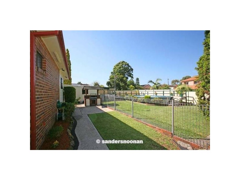 9 Hardwicke Street, Riverwood NSW 2210