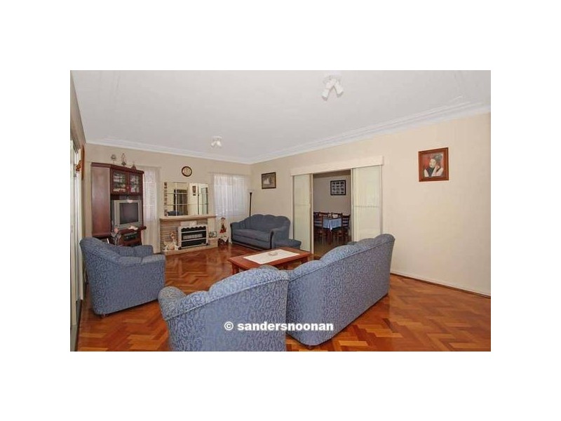 29 Amy Road, Peakhurst NSW 2210