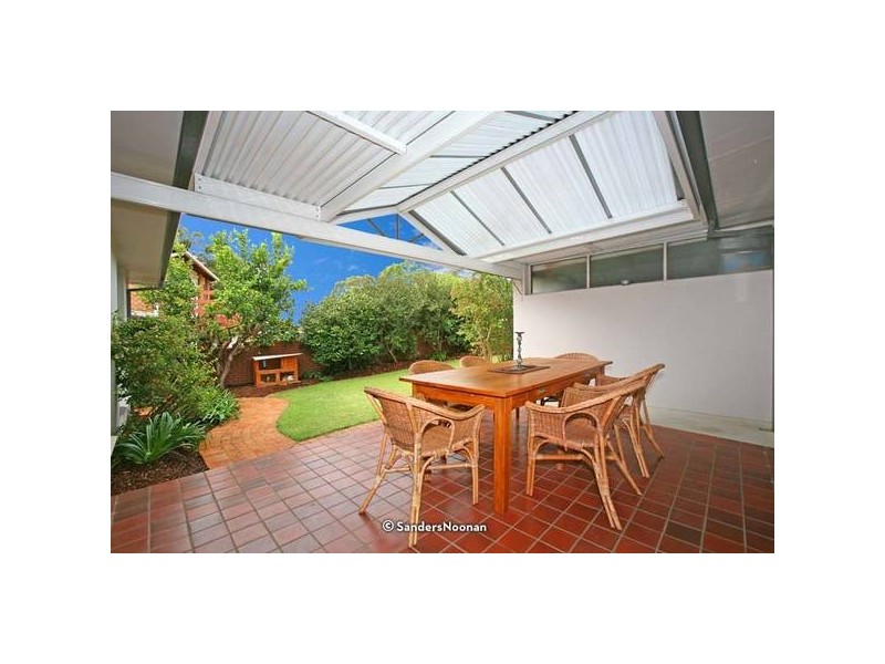 1 Tara Place, Lugarno NSW 2210