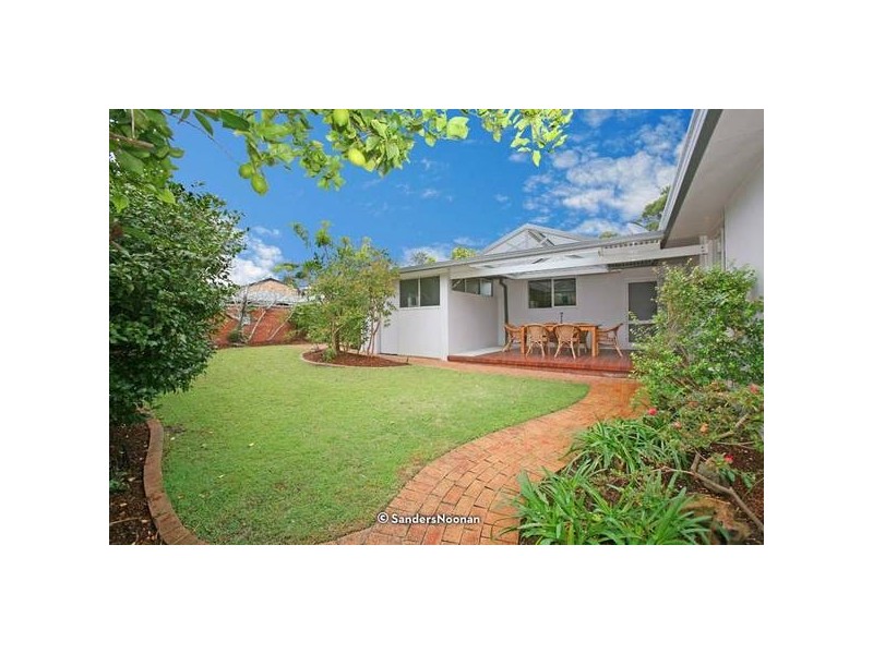 1 Tara Place, Lugarno NSW 2210