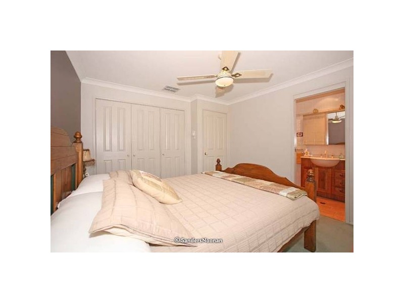 1 Tara Place, Lugarno NSW 2210