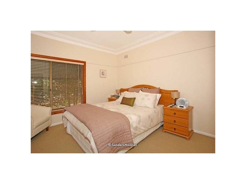 98 Boundary Rd, Mortdale NSW 2223