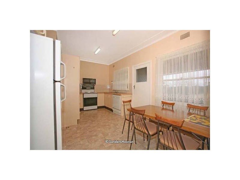 22 Sunshine Parade, Peakhurst Heights NSW 2210