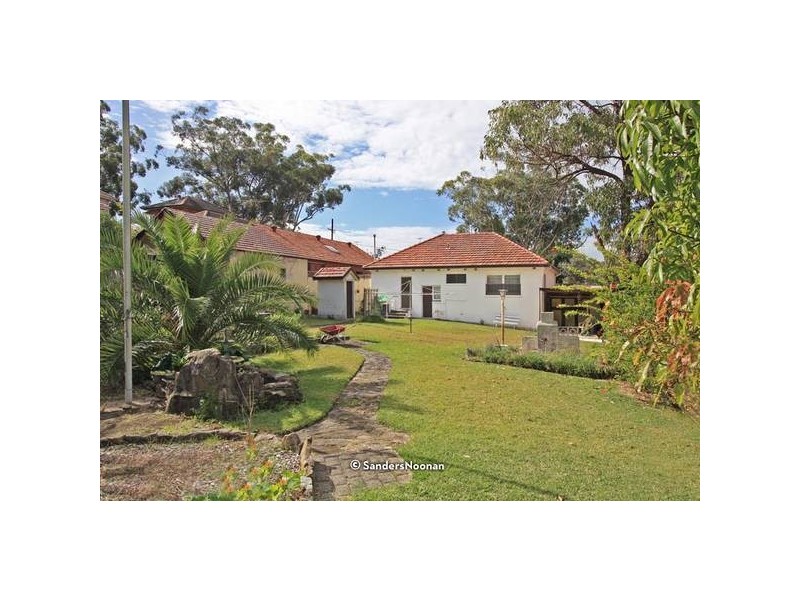 120 Gungah Bay Road, Oatley NSW 2223