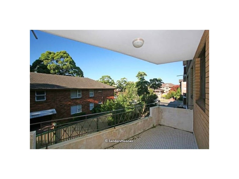 2/2A Ocean Street, Penshurst NSW 2222