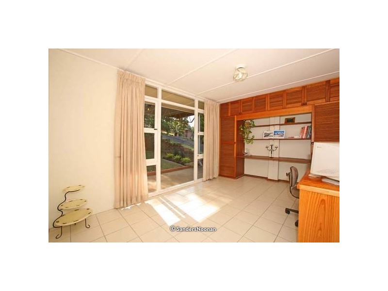 12 Loville Avenue, Peakhurst Heights NSW 2210