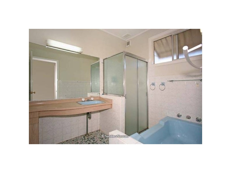 12 Loville Avenue, Peakhurst Heights NSW 2210