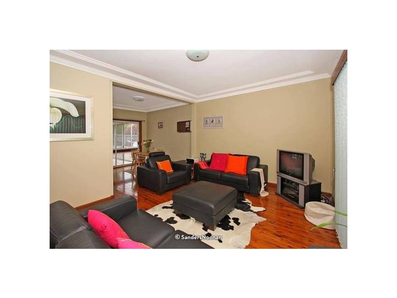 3 Bimbadeen Avenue, Lugarno NSW 2210