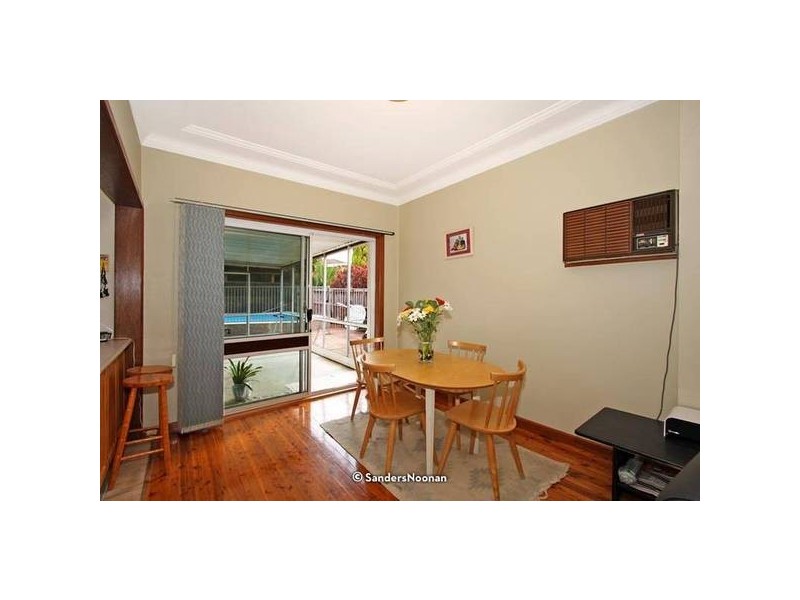 3 Bimbadeen Avenue, Lugarno NSW 2210