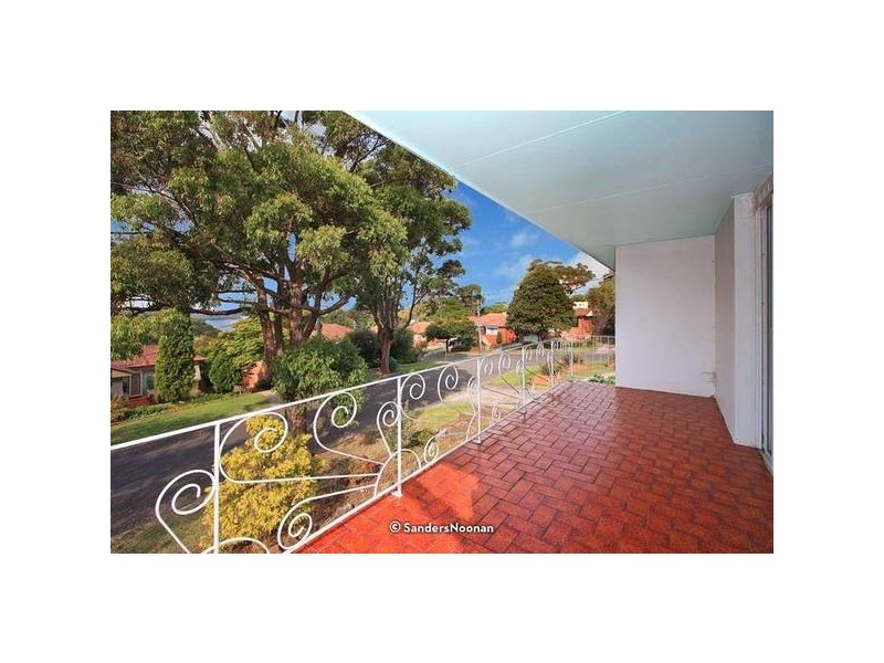 3 Bimbadeen Avenue, Lugarno NSW 2210