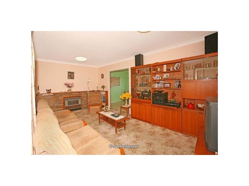 35 Whitegates Avenue, Peakhurst Heights NSW 2210