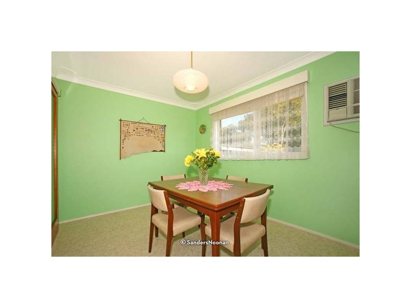 35 Whitegates Avenue, Peakhurst Heights NSW 2210