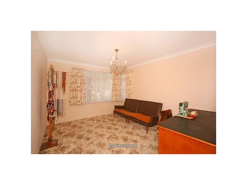 35 Whitegates Avenue, Peakhurst Heights NSW 2210