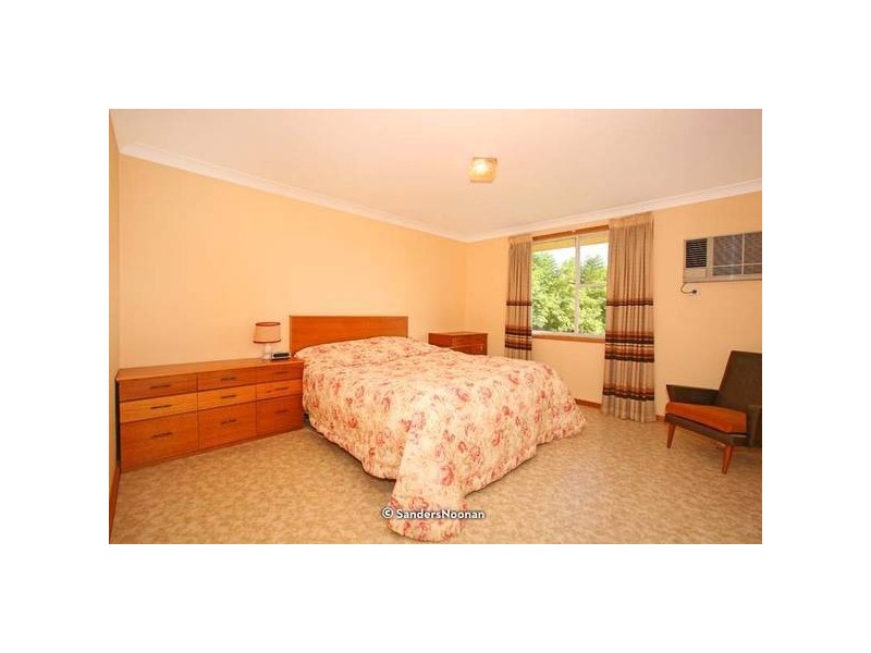 35 Whitegates Avenue, Peakhurst Heights NSW 2210