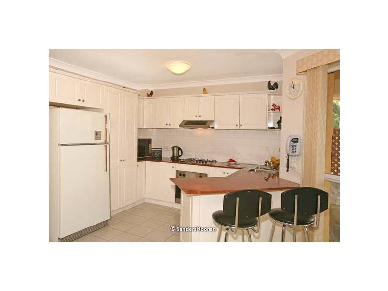 4/4 Woodcliff Parade, Lugarno NSW 2210