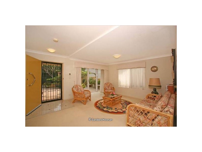 4/4 Woodcliff Parade, Lugarno NSW 2210