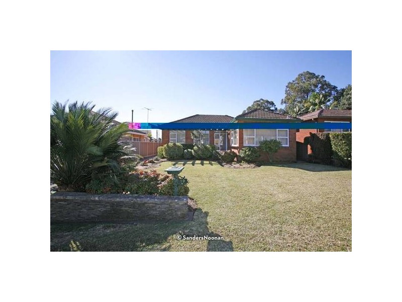 19 Kerrie Crescent, Peakhurst NSW 2210