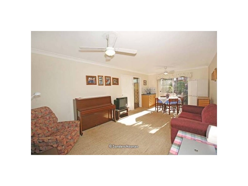 19 Kerrie Crescent, Peakhurst NSW 2210