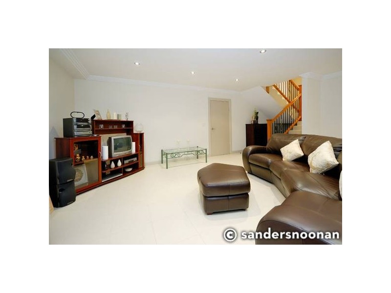 1 Larool Avenue, Oatley NSW 2223