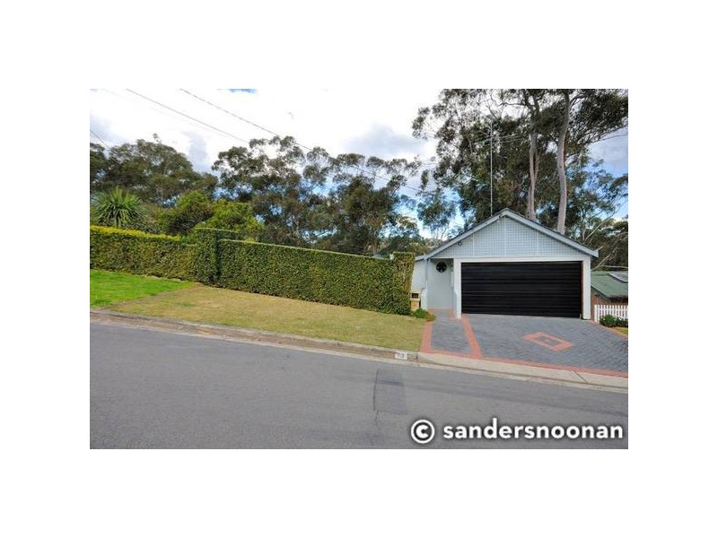 13 Linden Crescent, Lugarno NSW 2210