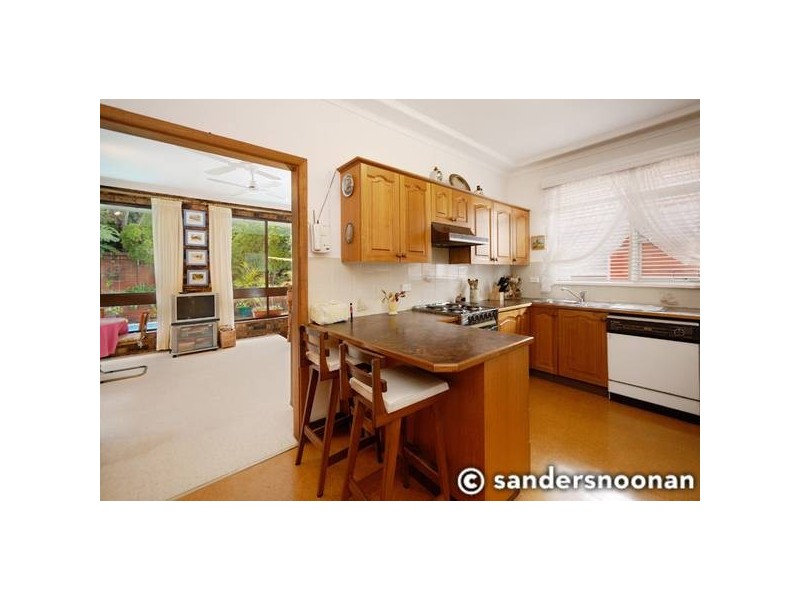 4 Caloola Crescent, Penshurst NSW 2222