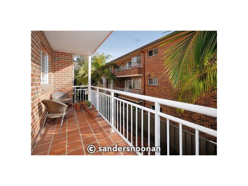 2/4A Oatley Avenue, Oatley NSW 2223