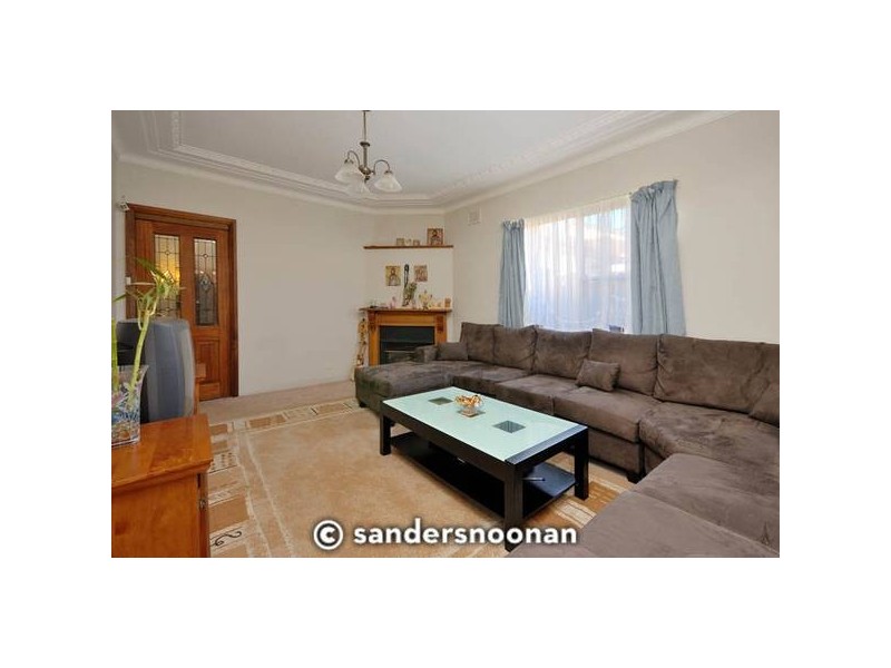 83 Baumans Road, Peakhurst NSW 2210