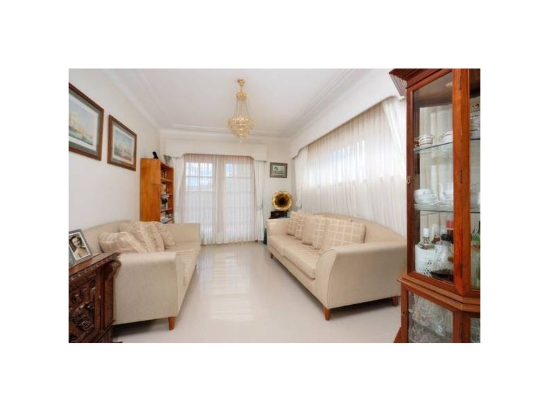 14 West Crescent, Hurstville Grove NSW 2220