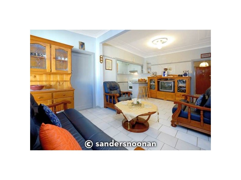 21B Junction Road, Peakhurst NSW 2210