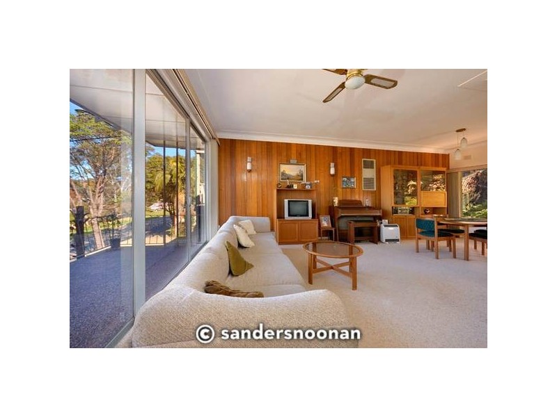 5 Booyong Avenue, Lugarno NSW 2210