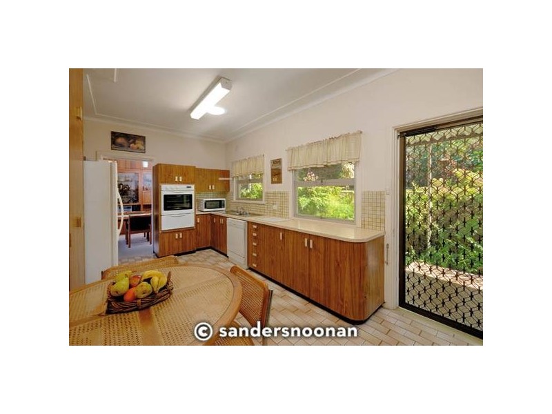 5 Booyong Avenue, Lugarno NSW 2210